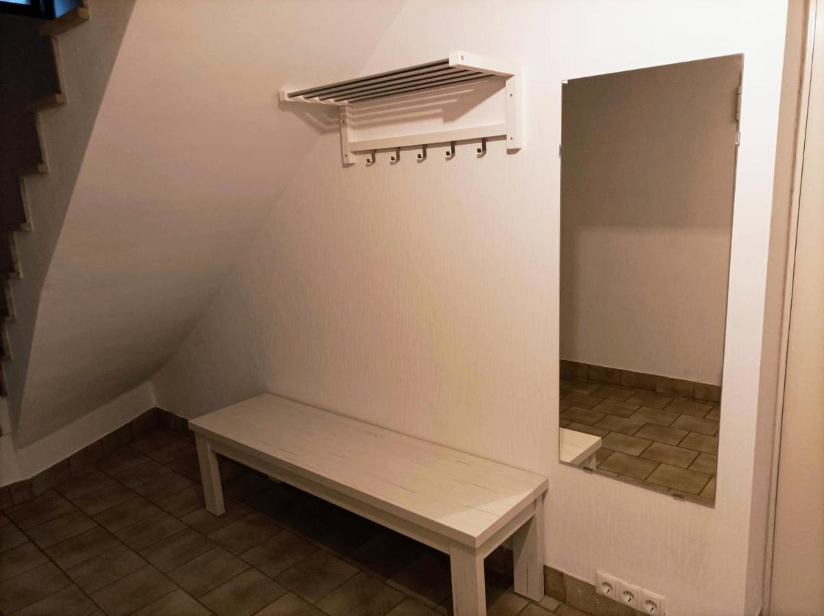 Kleine Ferienwohnung Mit Terrasse Am Waldrand 舍瑙 外观 照片